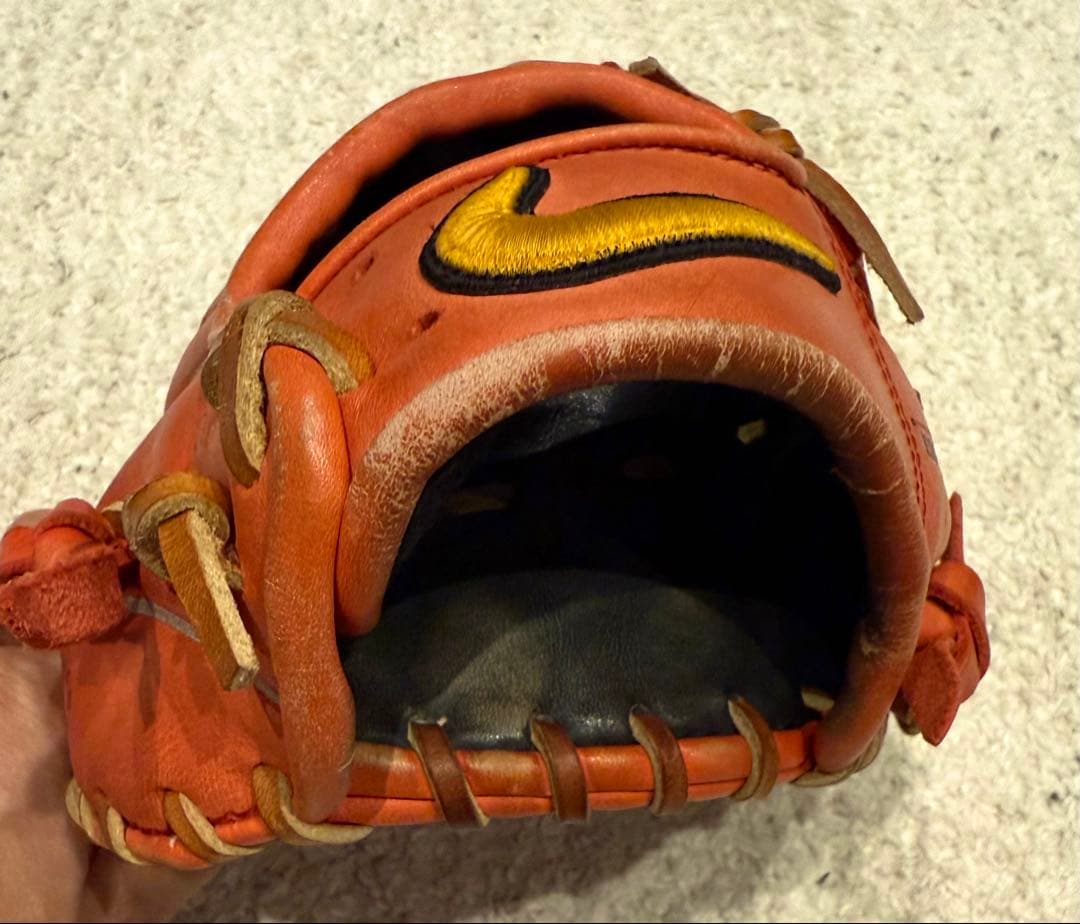 Nike DIAMOND EDGE LAUNCH R 軟式グローブ オレンジ