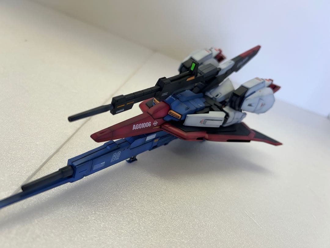 初売り ガンプラ 全塗装完成品 HGUC Zガンダム