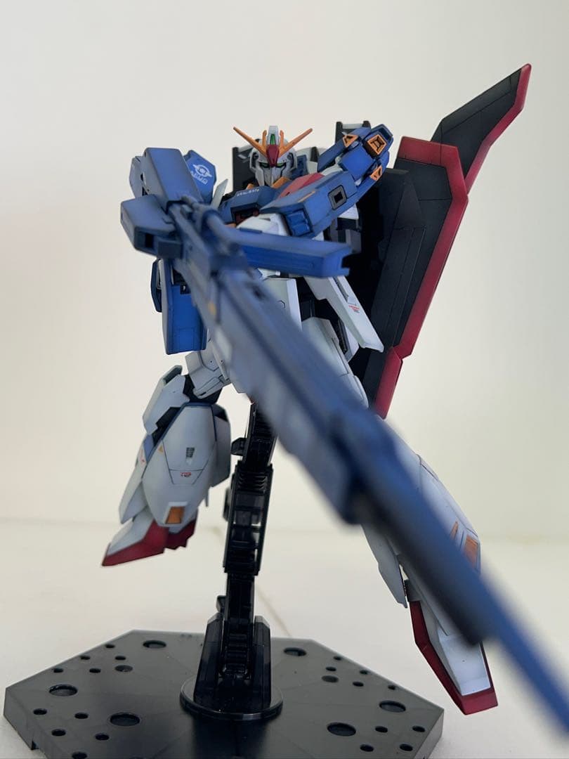 初売り ガンプラ 全塗装完成品 HGUC Zガンダム
