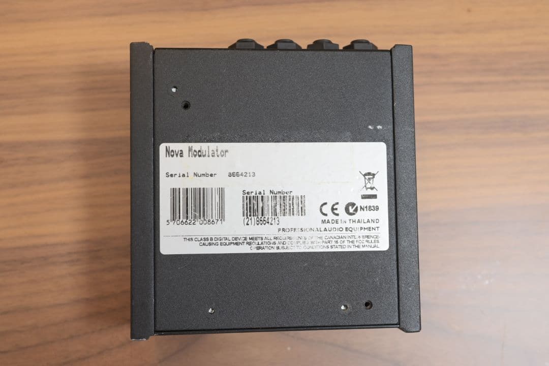 ギター t.c. electronic NM-1 Nova Modulator