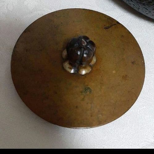 龍文堂造　刻印いり鉄瓶です