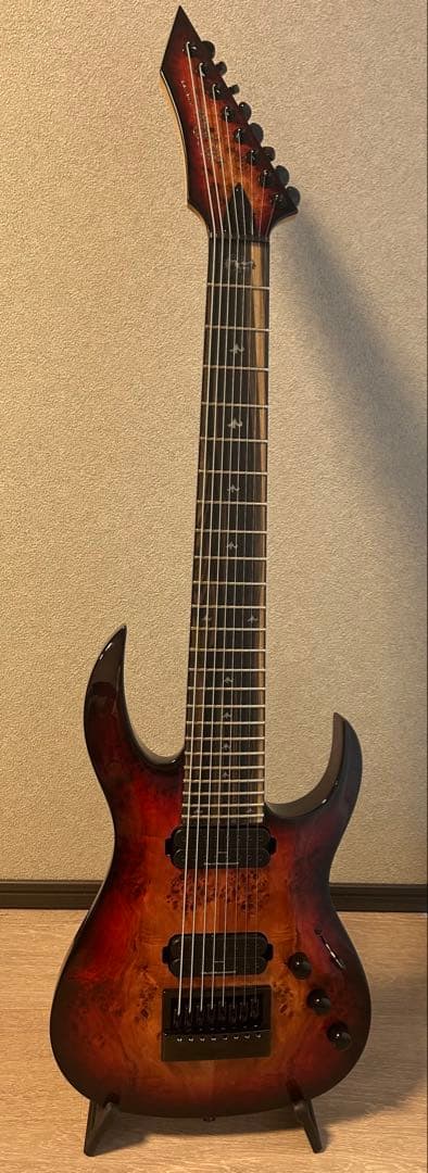 B.C.Rich Shredzilla EVERTUNE/DiMarzio 8弦