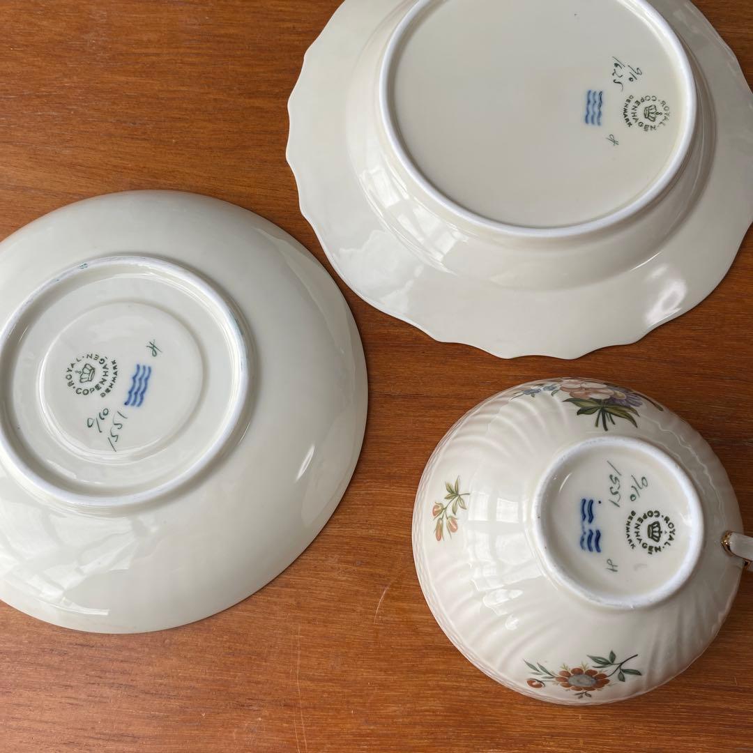 ロイヤルコペンハーゲン フリセンボー　カップ　ソーサー　プレート　トリオ　1客