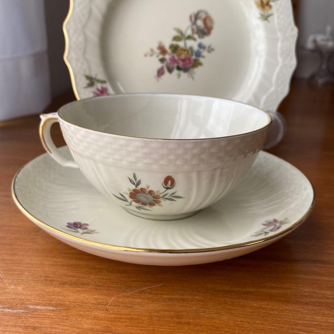 ロイヤルコペンハーゲン フリセンボー　カップ　ソーサー　プレート　トリオ　1客