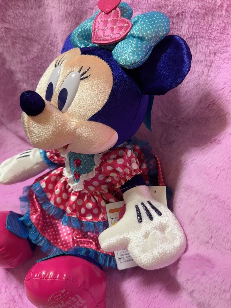 新品未使用♡ディズニーパルパルーザ　ミニーのファンダーランド　ミニーぬいぐるみ
