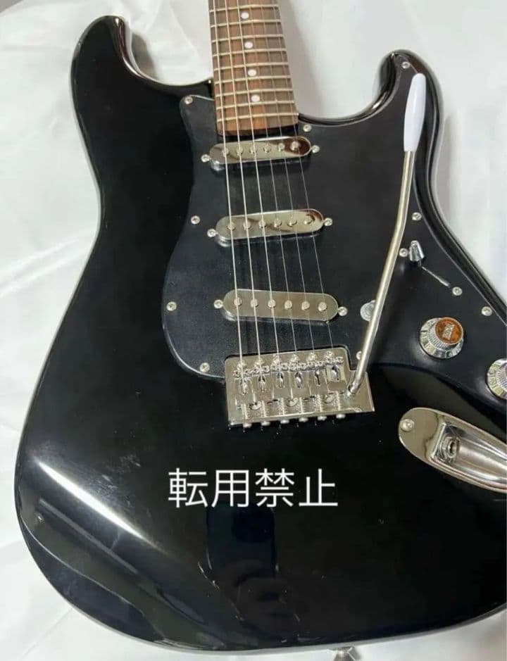【ノーブランド】ストラトタイプギター