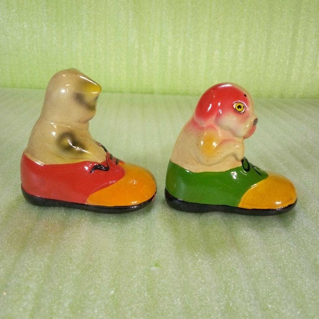 猫と犬の靴型置物　靴に入った猫と犬の鉛筆削り　フィギュア　アンティーク　レトロ