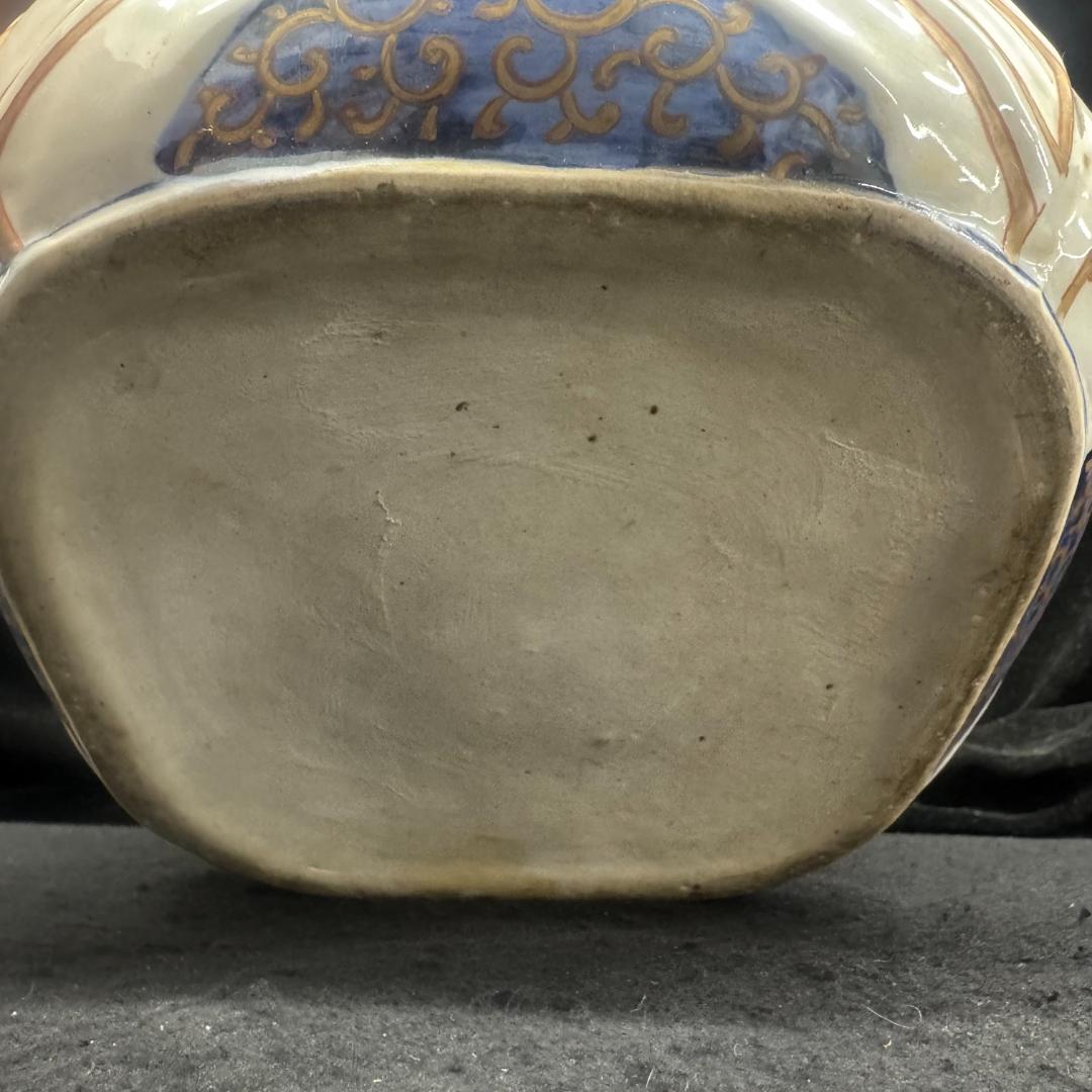 希少！！　古伊万里 火鉢　金襴手立体浮彫 染付