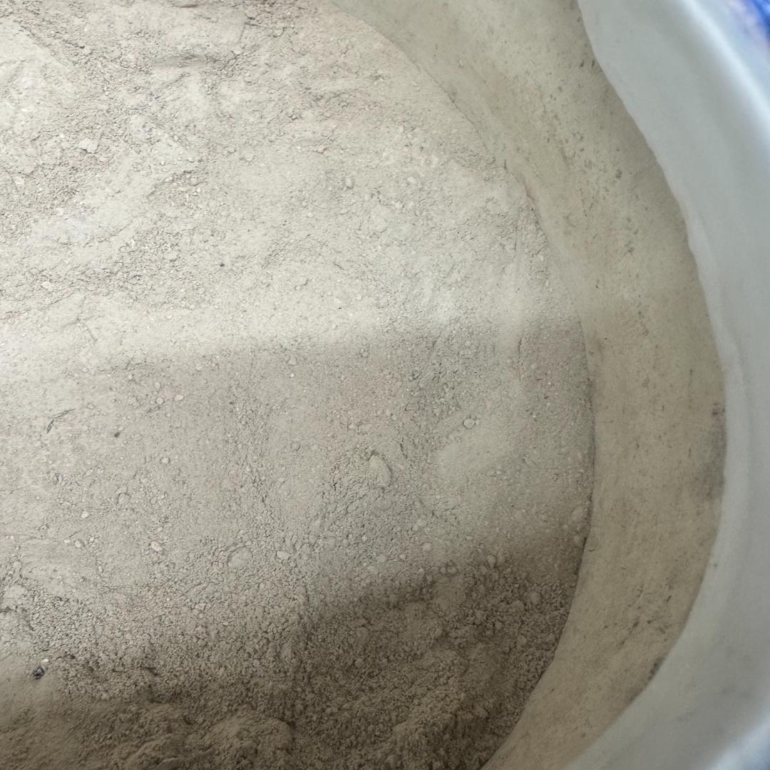 希少！！　古伊万里 火鉢　金襴手立体浮彫 染付