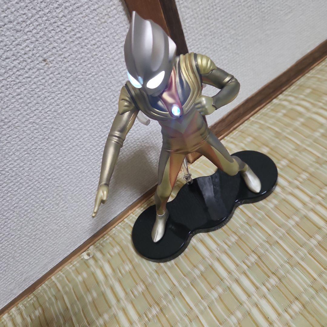 大怪獣シリーズ グリッターティガ エクスプラス