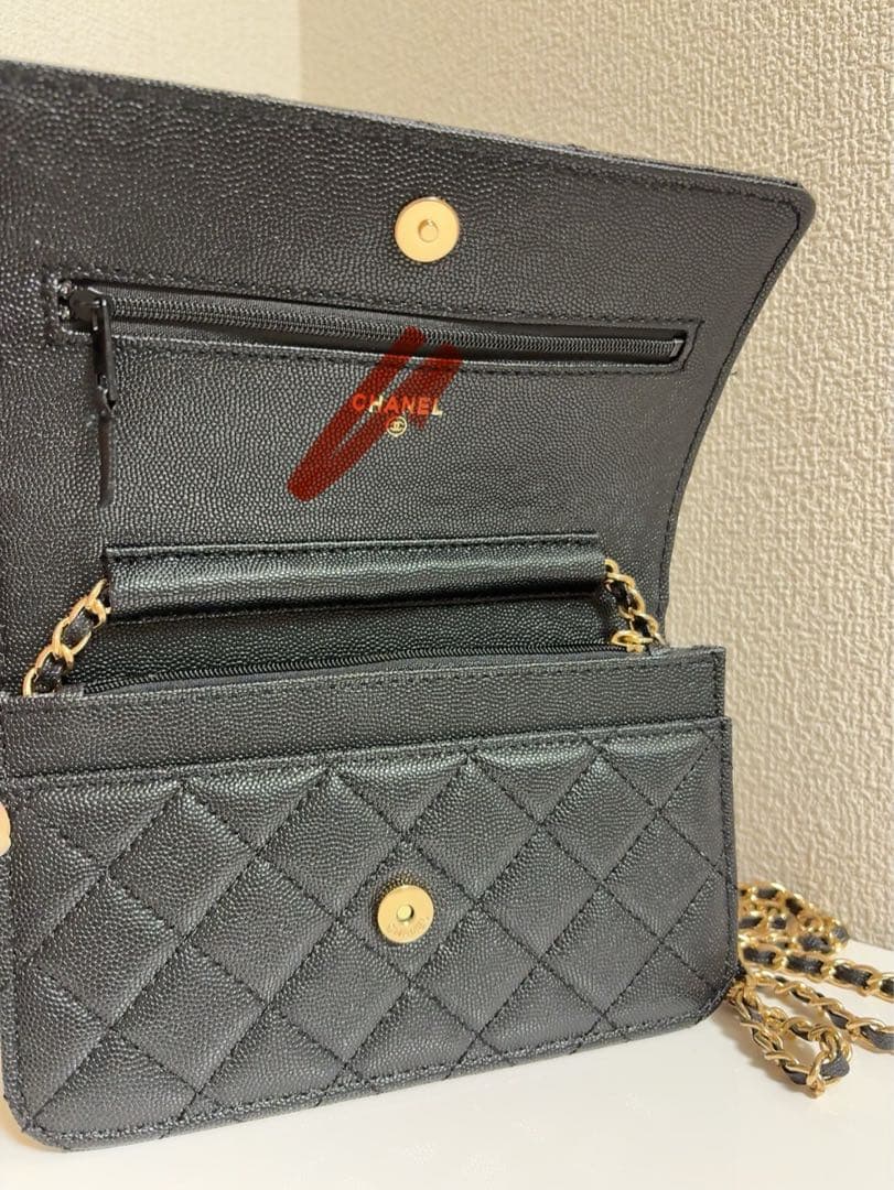 CHANEL ノベルティ　ショルダーバッグ　チェーンウォレット