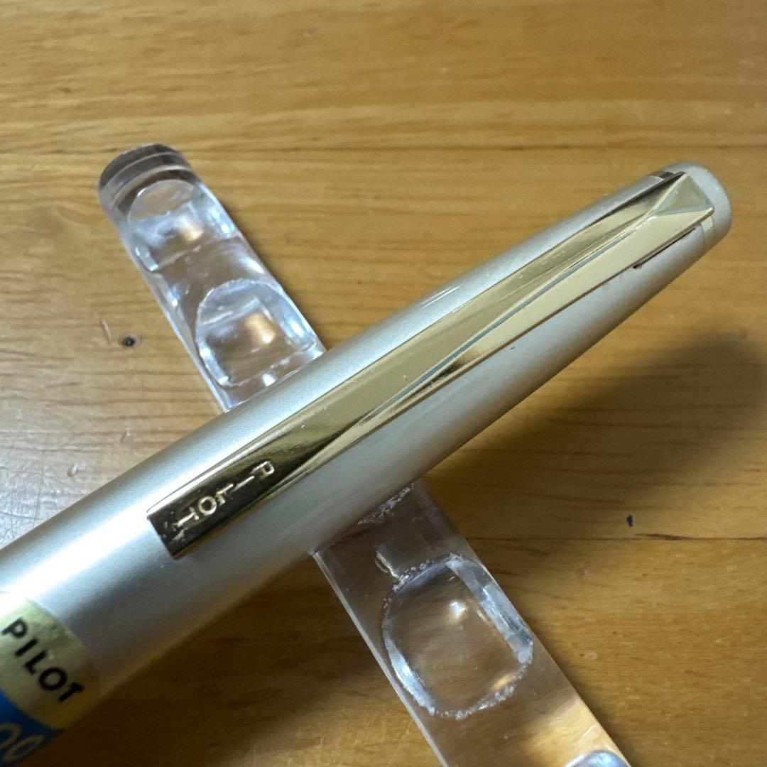 新品 廃盤 PILOT パイロット 万年筆 ELITE エリート 18k 細字