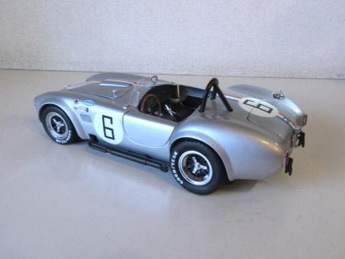 特価 京商 (1/18) コブラ 427S/C