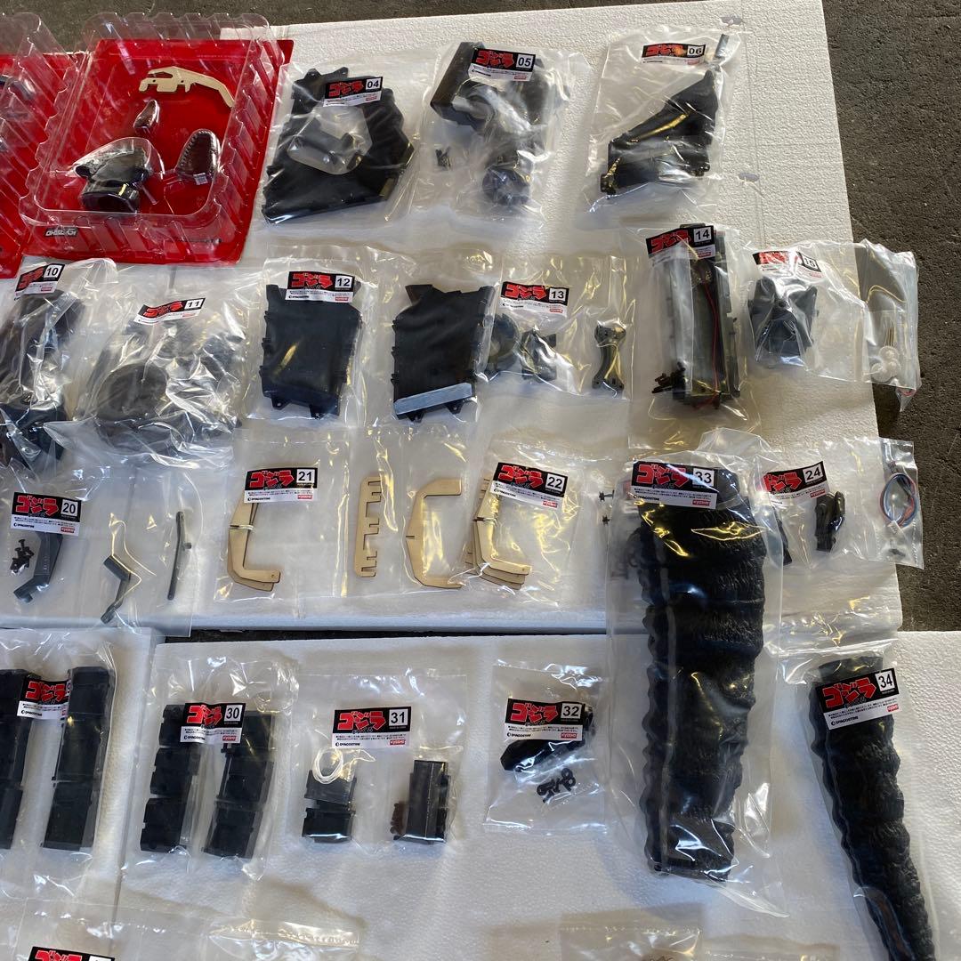 DeAGOSTINI ゴジラをつくる　全巻セット　1-100巻新品未使用