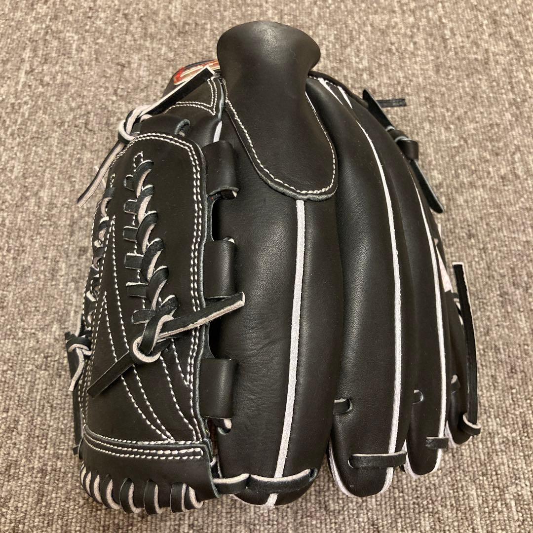 ゼット　野球　硬式　投手用　右投げ　ブラック