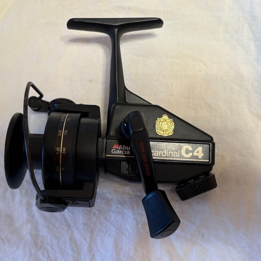 Abu Garcia Cardinal C4 スピニングリール