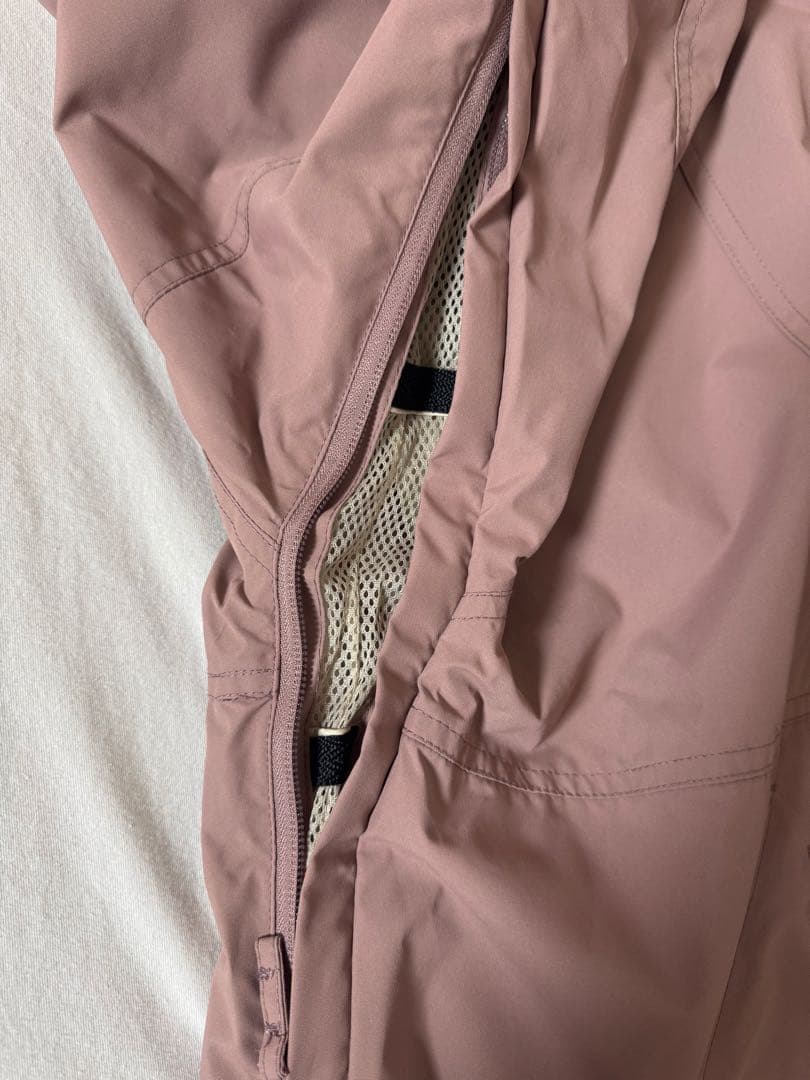 【新品未使用】DC スノボウェア レディース M 防水アノラック ピンクベージュ