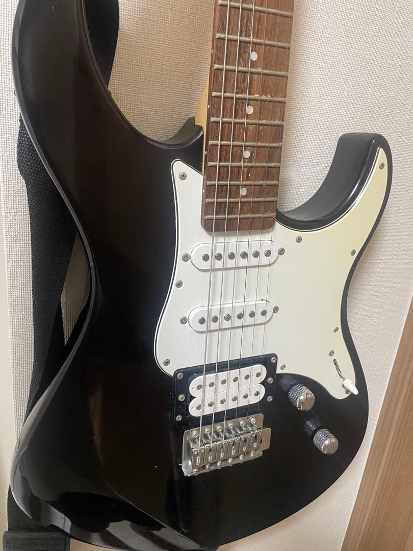 [最終値引き]YAMAHA PACIFICA112V エレキギター