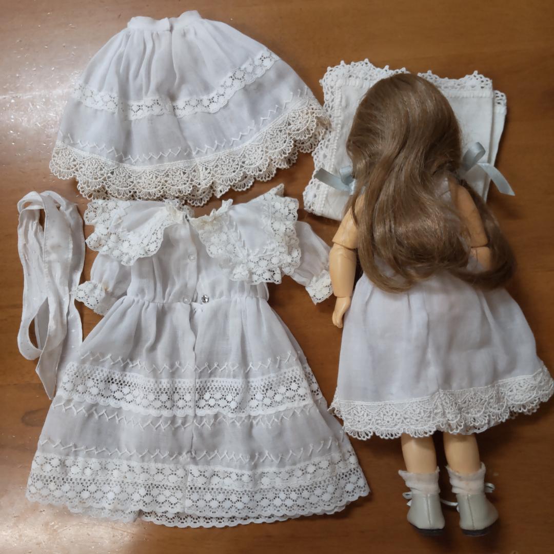 アンティークドール　リプロ　人形　ストロングミュージアム監修