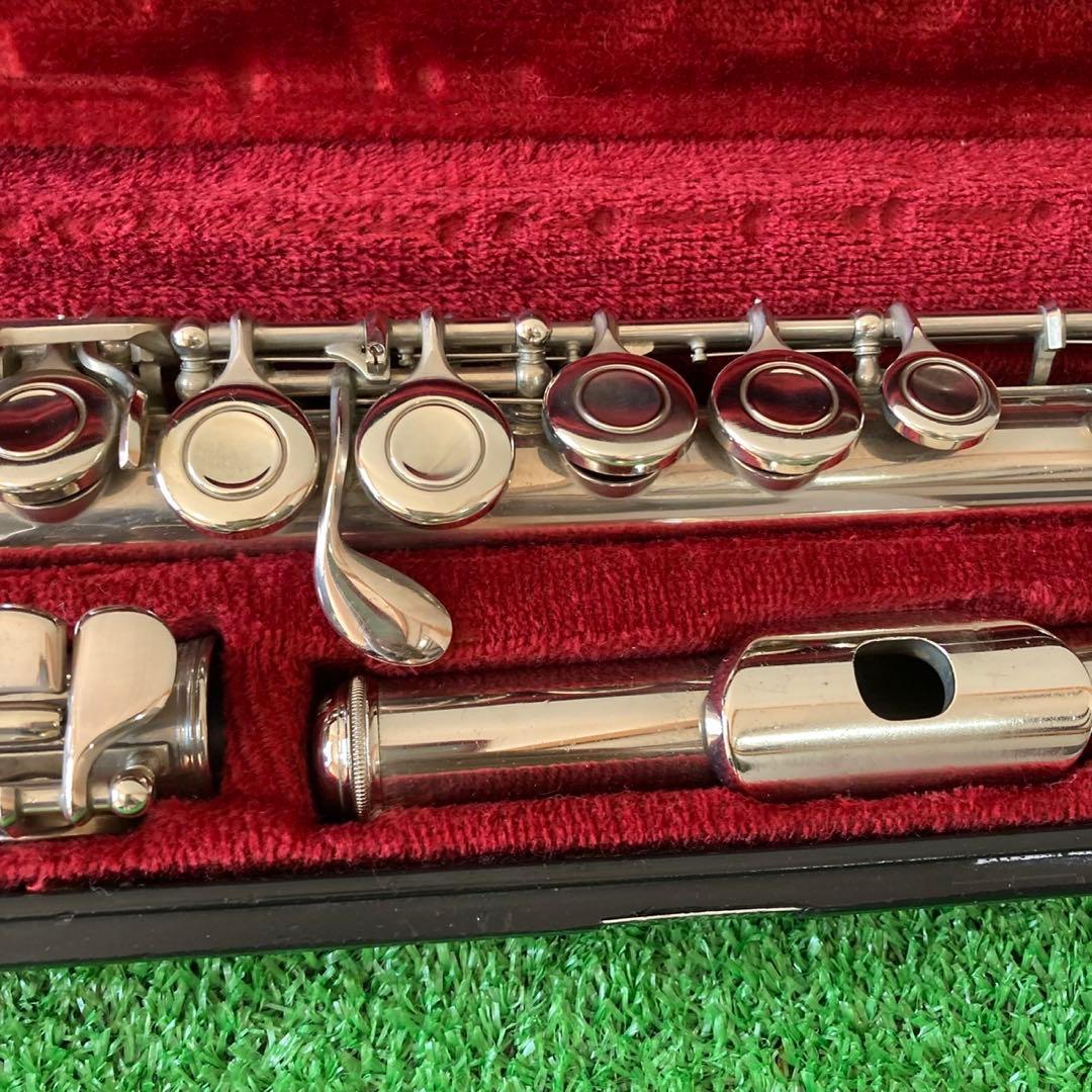 YAMAHA ヤマハ フルート　YFL211 Eメカ付き