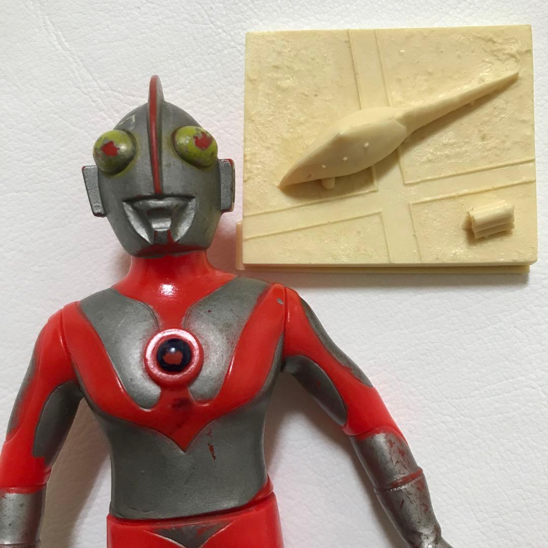 『初代マン　ガヴァドン (A)』 ポピー ソフビ 人形 怪獣 ガレージキット