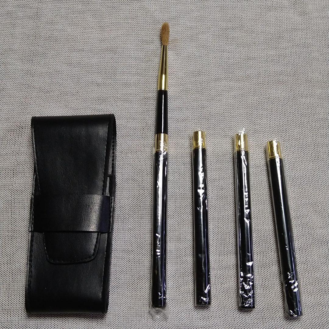 専用ケース付き　Kolinsky　コンパクト　水彩画用　筆セット