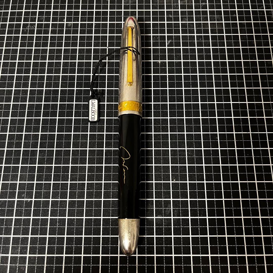 オマス 万年筆 リミテッドエディション レフ・ヴァウェンサ B