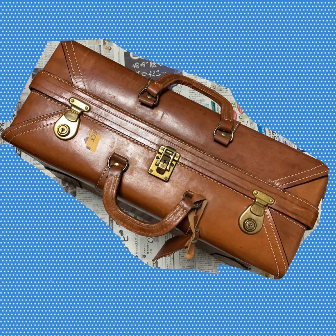 レザートランクケース　アンティーク　CHENEY チーニー