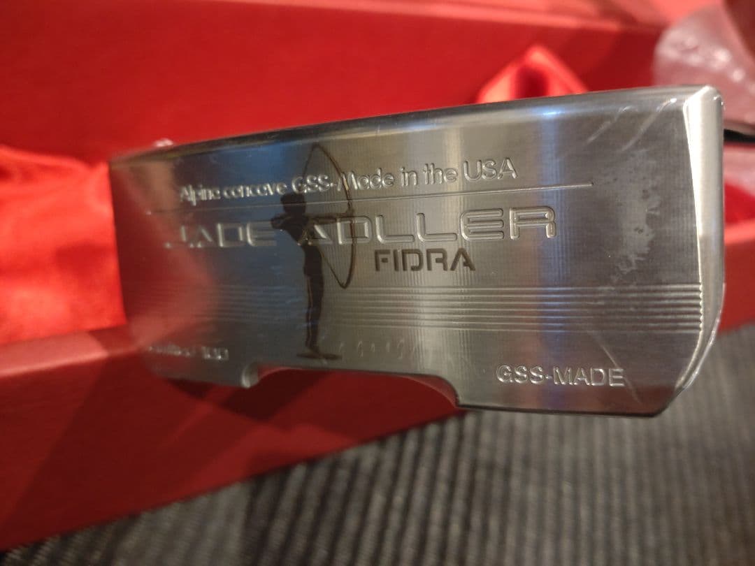 【新品】JADE ADLLER GSS CONCAVE FIDRA パター