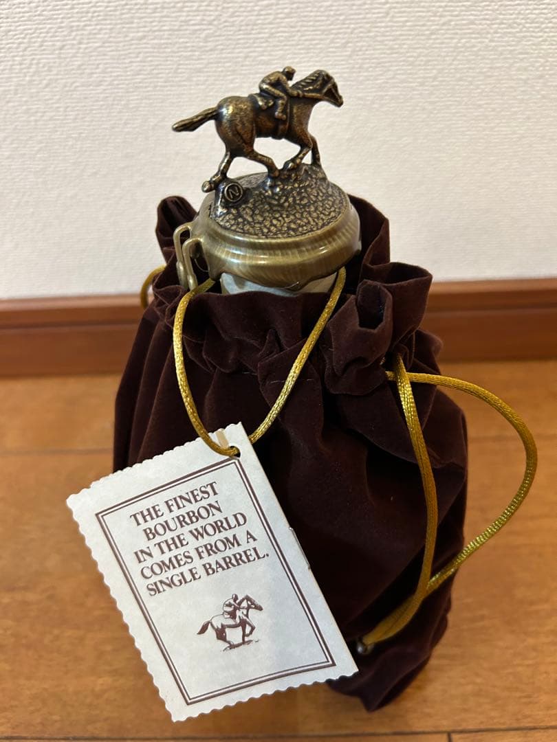 Blanton's シングルバレルバーボン