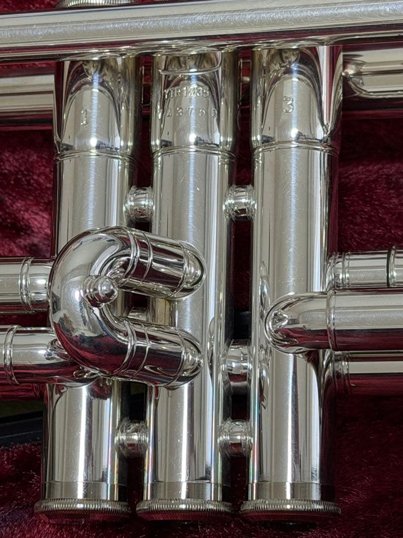 YAMAHA YTR1335トランペット マウスピース付き