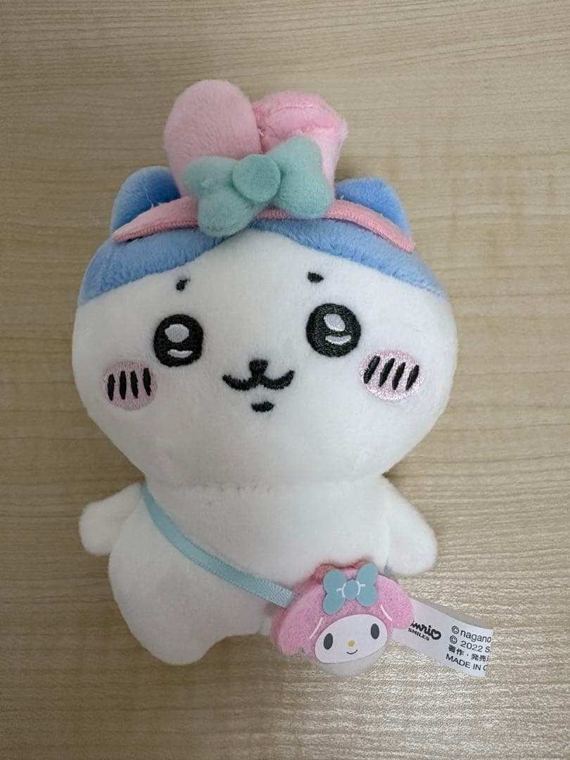 ちいかわ　サンリオキャラクターズ　マスコット　ハチワレ×マイメロディ