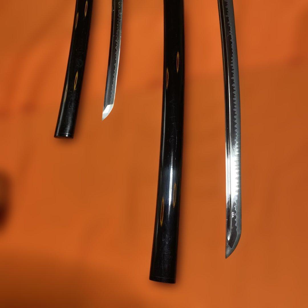 高級居合刀大小２本 黒柄 竹笹木瓜黒鍔 黒呂鞘