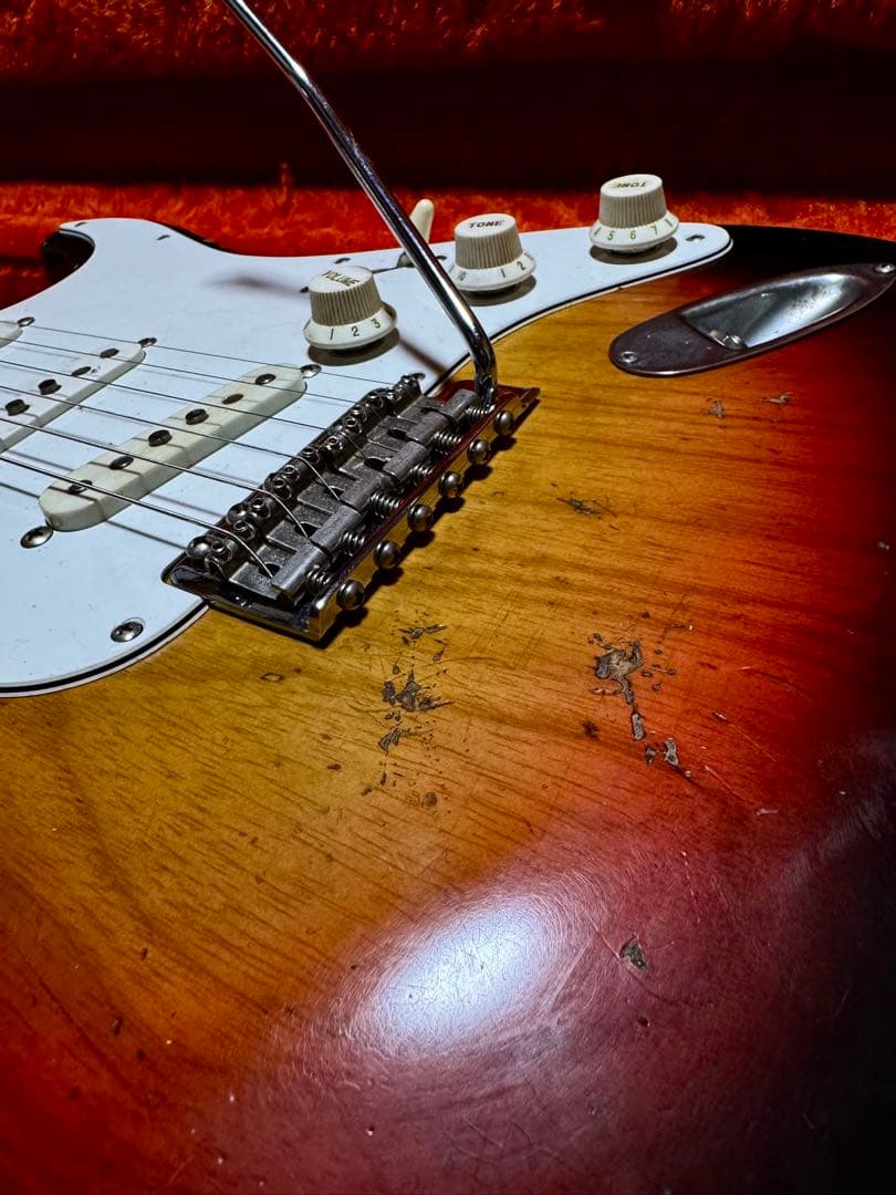 ギター Fender Japan Stratocaster ST72 nitro