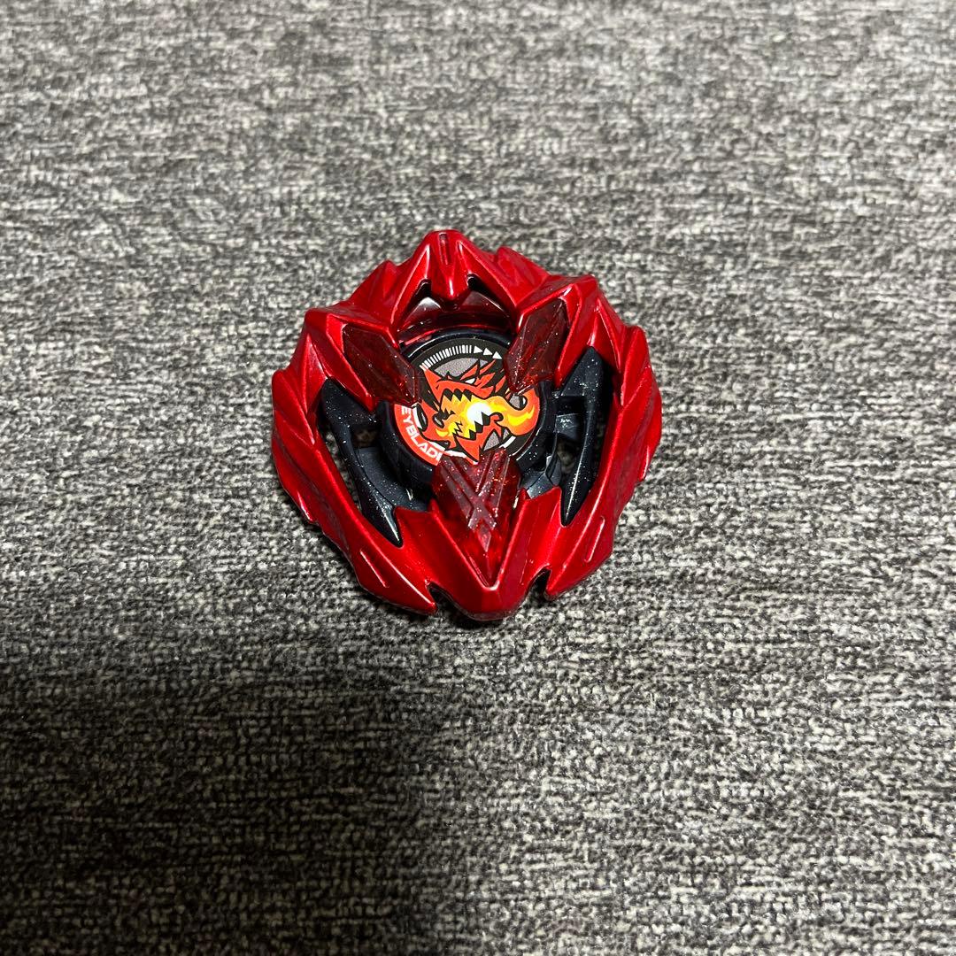 ベイブレードx ドランバスター1-60A メタルコートレッド