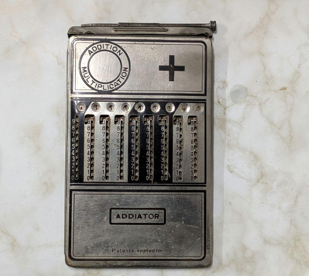 アンティーク 手動計算機 ADDIATOR 四則演算対応