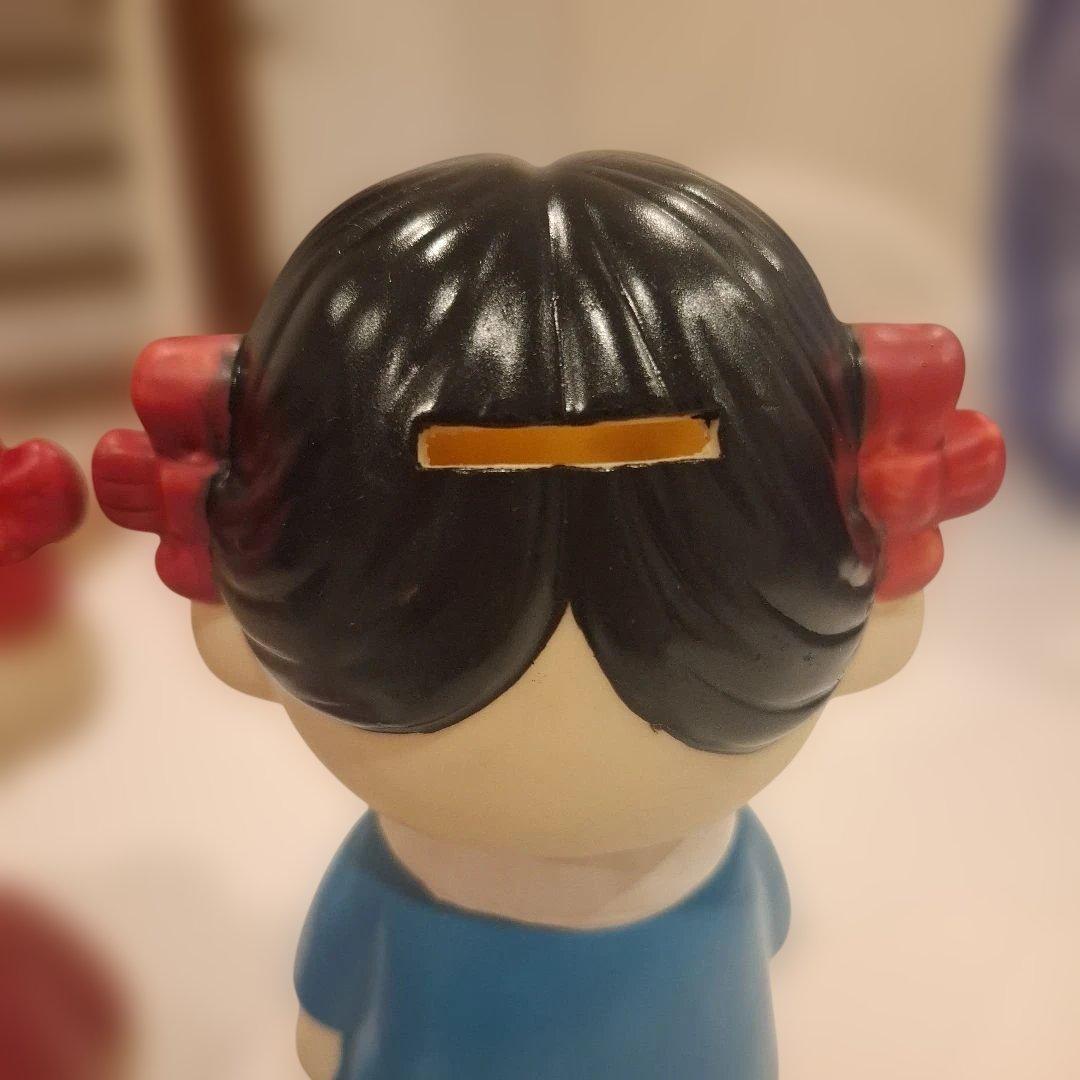 最安値！お得ペコちゃん 貯金箱 フィギュア　　　　2体セット 赤 青