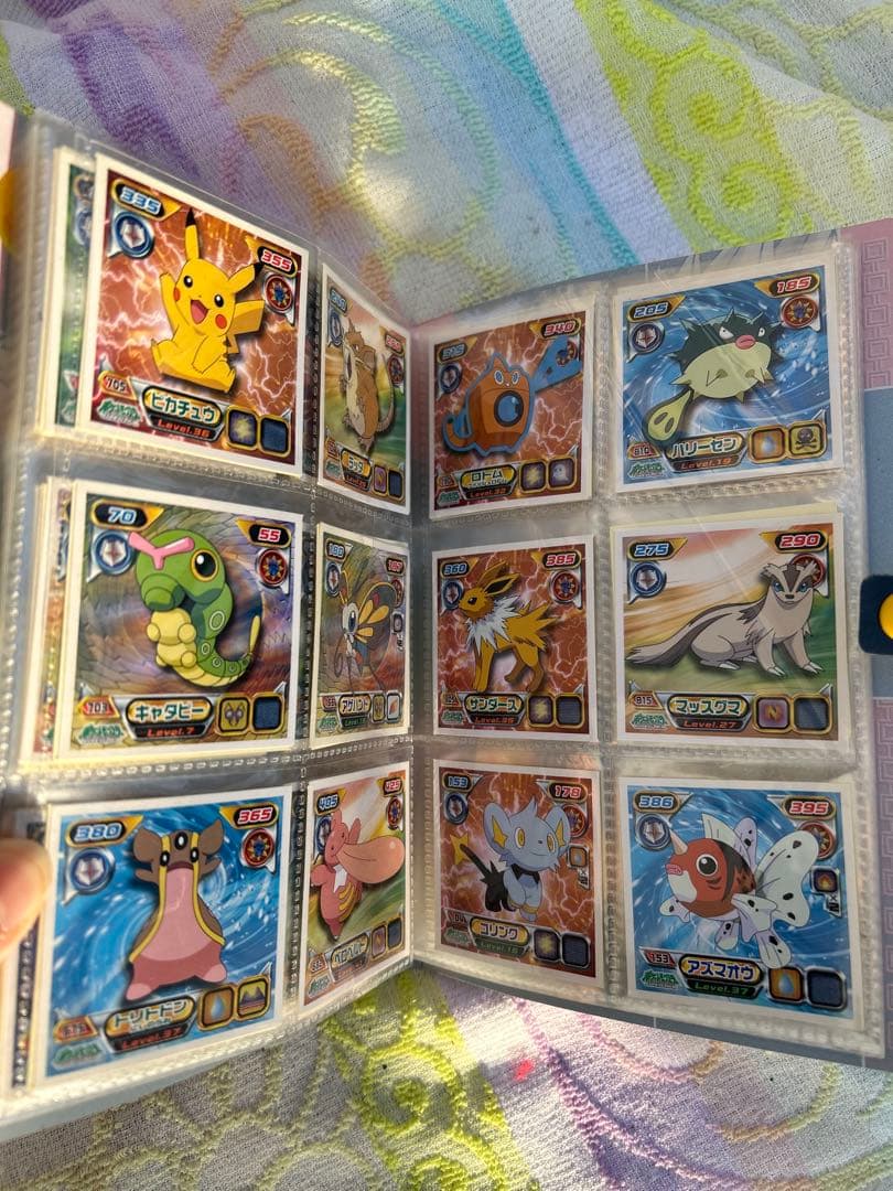 匿名配送】ドラゴンボール 列伝　ファイル　シール　ポケモン　カード　ピカチュウ