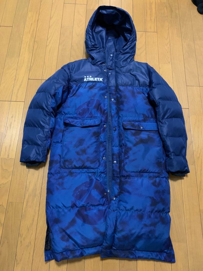 美品　ATHLETA ネイビー迷彩 ベンチコート　160