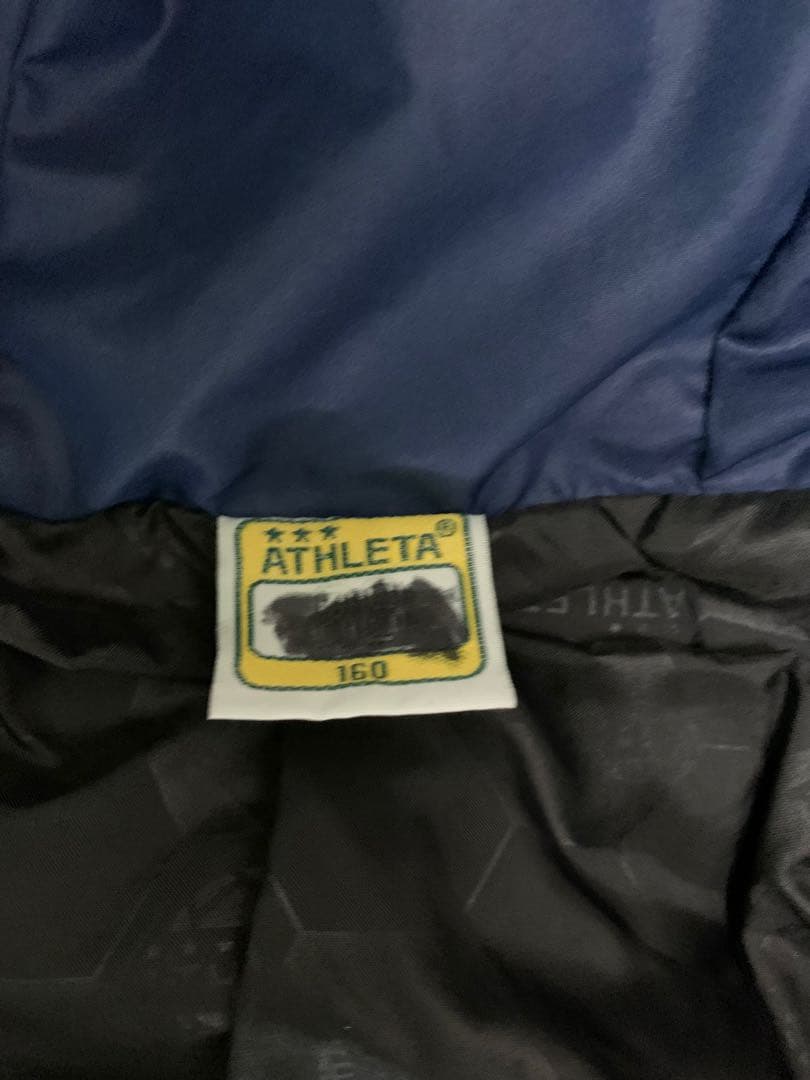 美品　ATHLETA ネイビー迷彩 ベンチコート　160