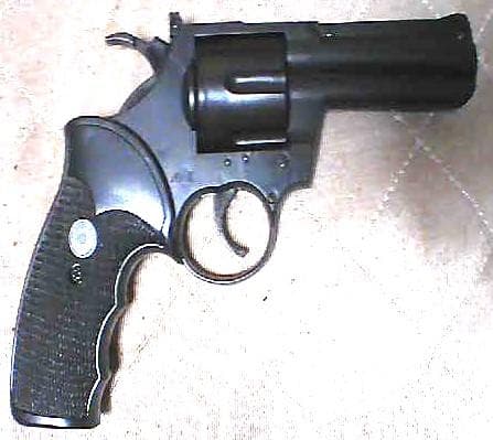 リボルバー　キングコブラ