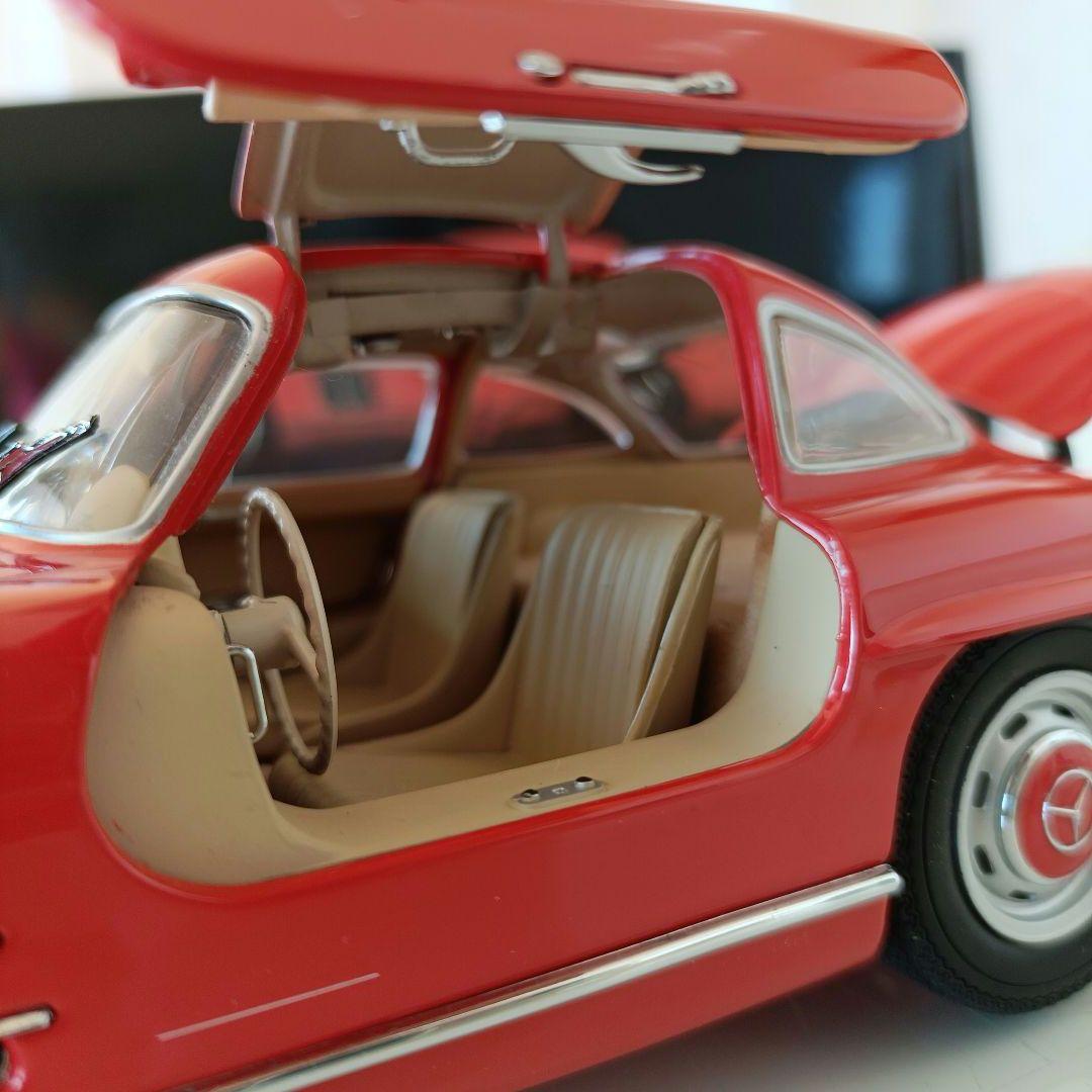 ミニチャンプス製　メルセデスベンツ 300 SL