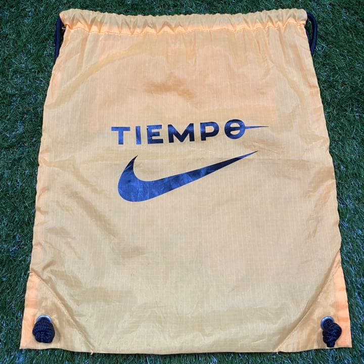 サッカースパイク ナイキ ティエンポ レジェンド Ⅶ HG