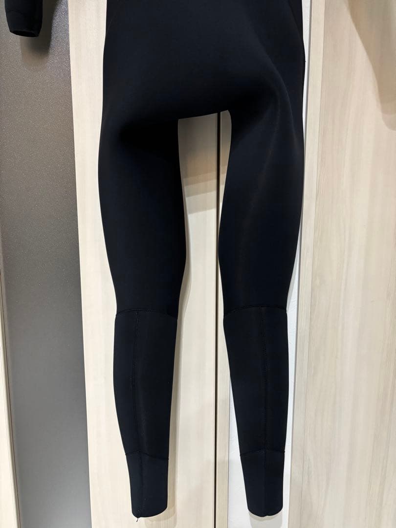 【新品】AIRTIGHT EDGE 5X3mm ウェットスーツ セミドライ L