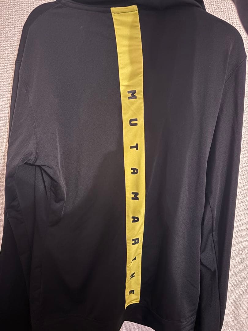 ムータマリン ラッシュパーカー サイズO