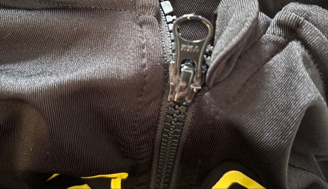 ムータマリン ラッシュパーカー サイズO