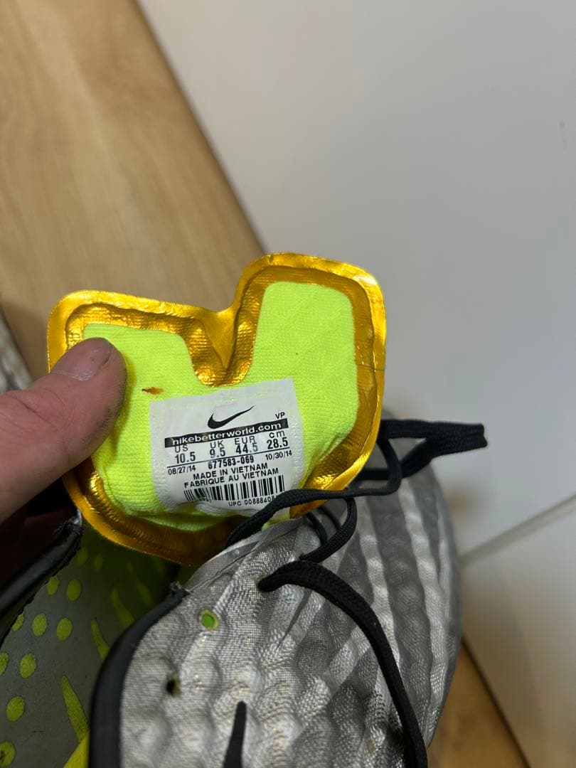 [ACC]ハイパーヴェノム初代 28.5cm