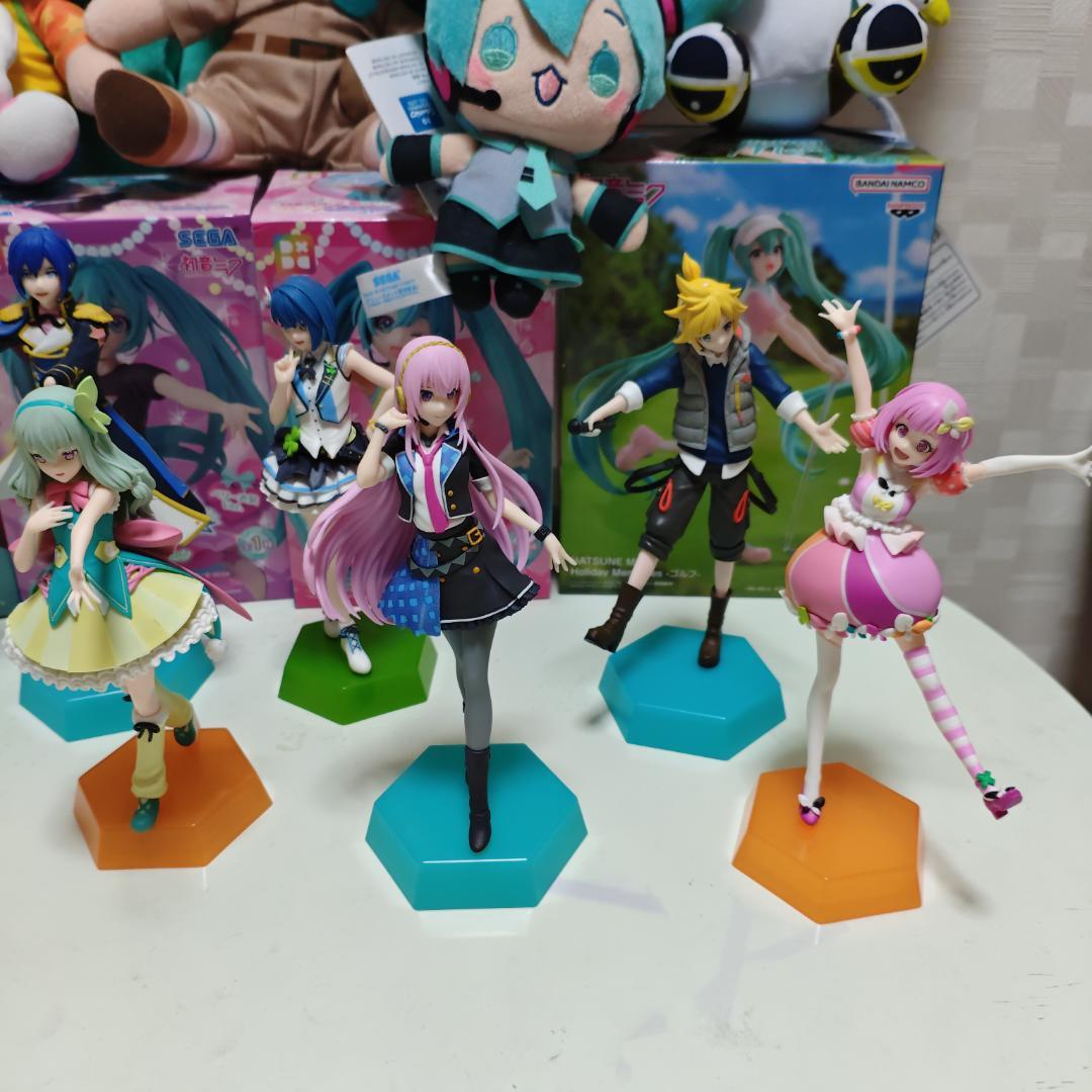 初音ミク プロジェクトセカイ フィギュアセット　ぬいぐるみ　美少女　まとめ売り