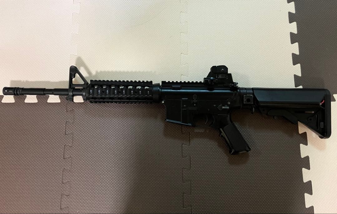 東京マルイ　電動ガン　sopmod 次世代　M4 ソフトケースた付き