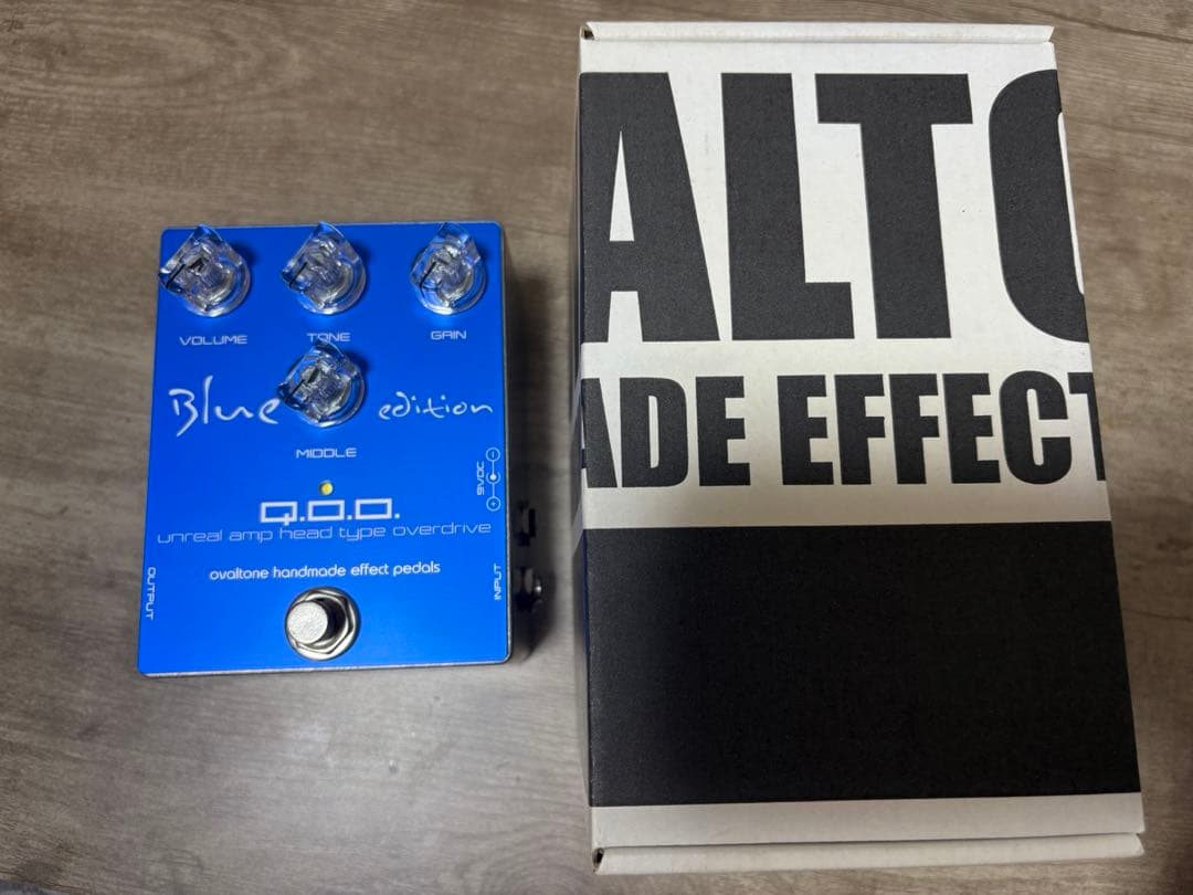 ギター Ovaltone Q.O.O.